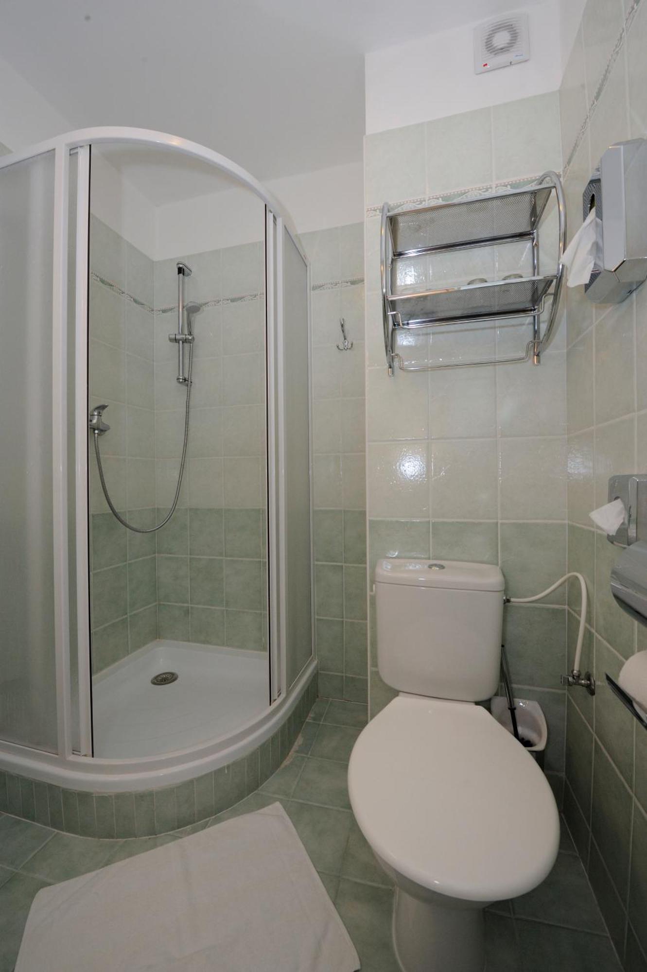 Hotel Zlata Stika Pardubice Eksteriør billede